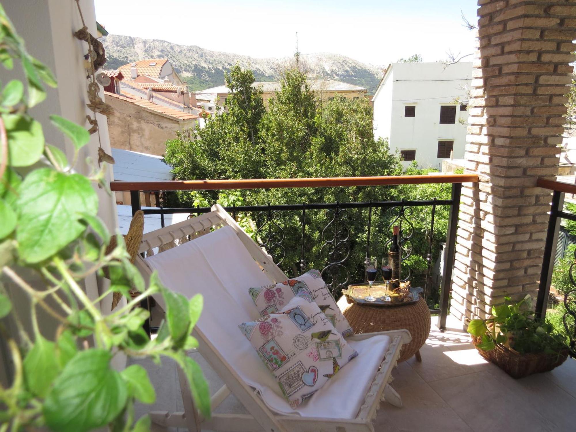 Apartments Authentic Baska 1 Rum bild